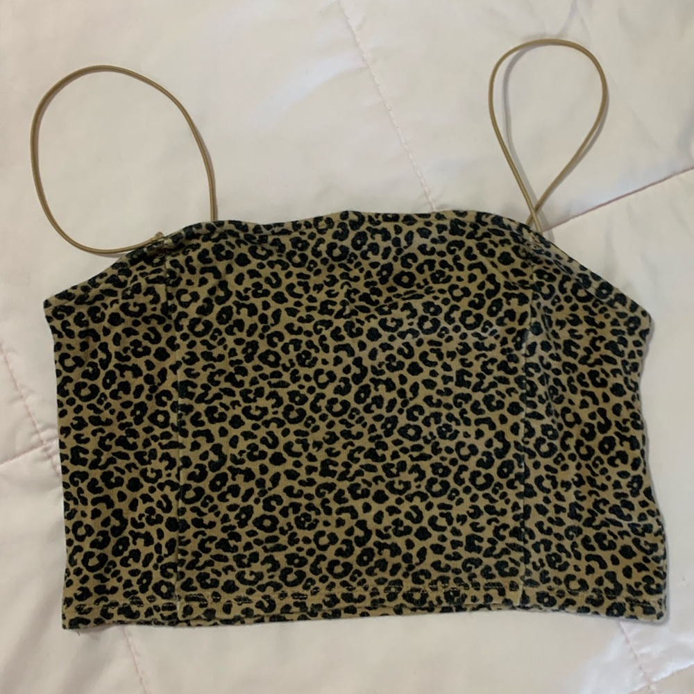 Forever 21 small cheetah print crop top